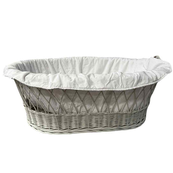 Alvi Birthe Bassinet with Fleece Mattress