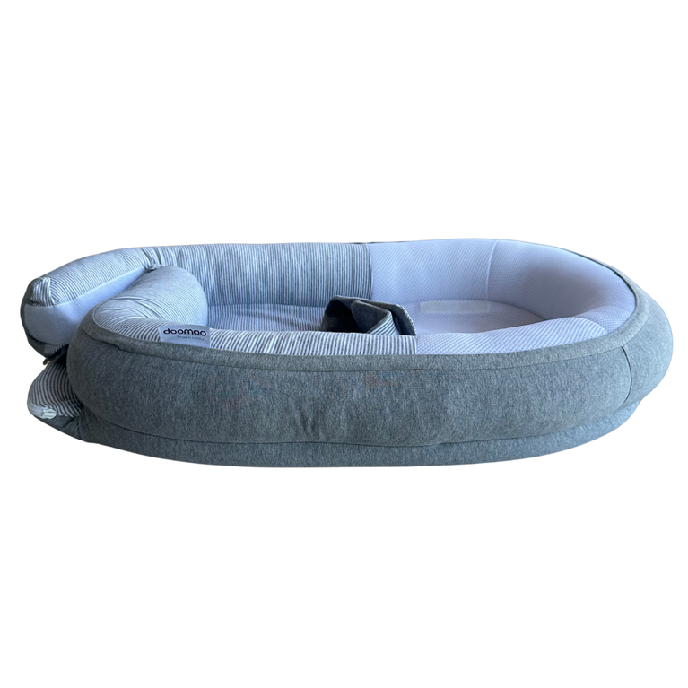 Doomoo Cocoon Baby Nest - Classic Grey