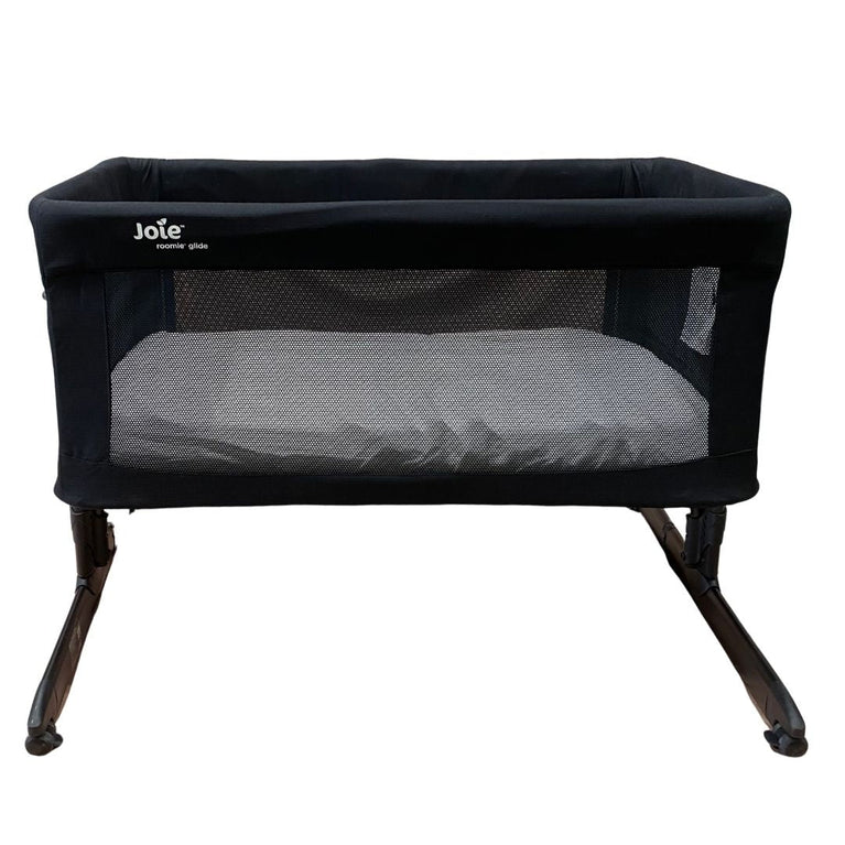 Joie Roomie Glide Bedside Crib - Black