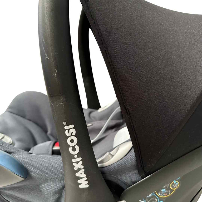 Maxi Cosi Cabriofix Car Seat Essential - Graphite