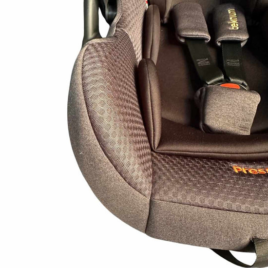 Teknum-STROLL-1-Compacto-Baby-Car-Seat-Black-8