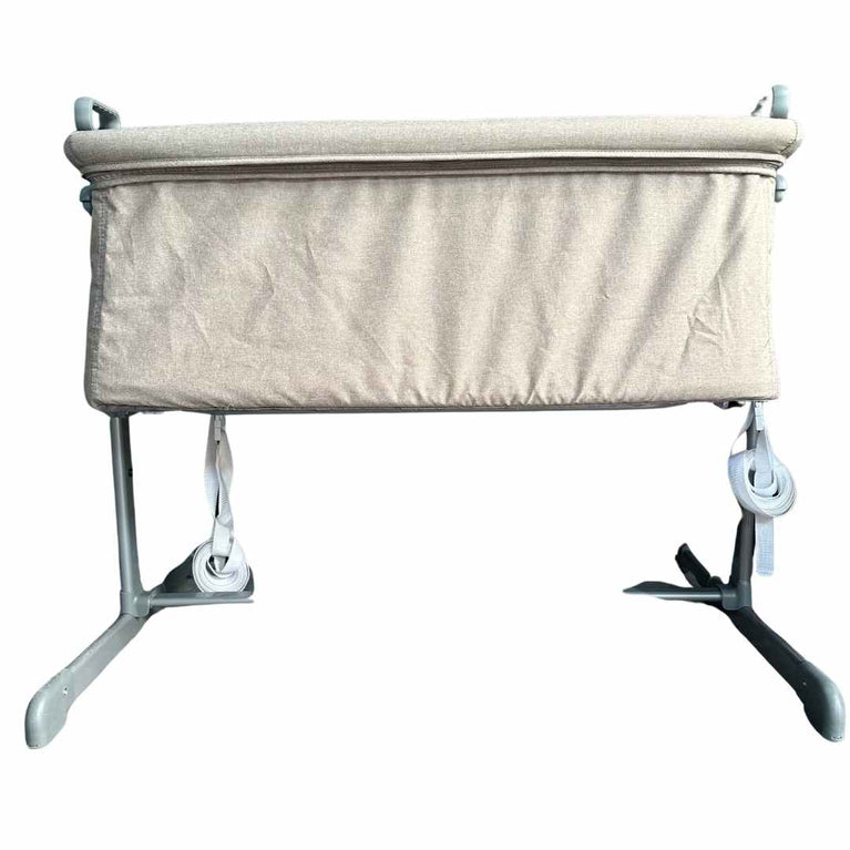 Juniors-Peyton-Side-Bassinet-4