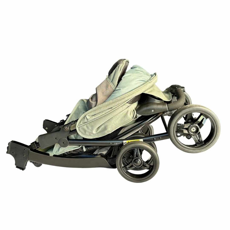 Juniors-Maxim-Travel-System-(Stroller-+-Car-Seat)-30