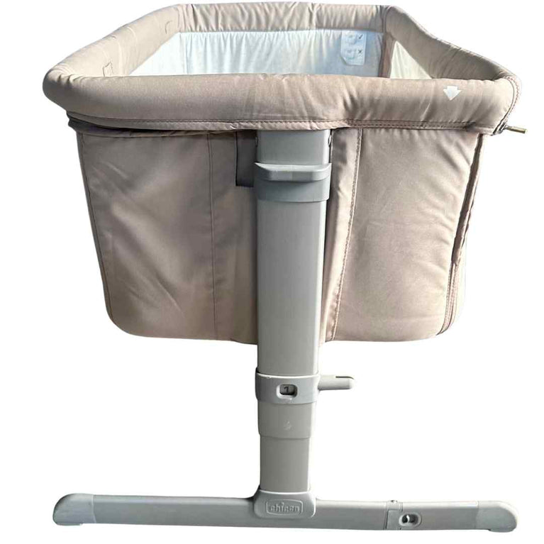 Chicco-Next2Me-Essential-Co-Sleeping-Bassinet-16