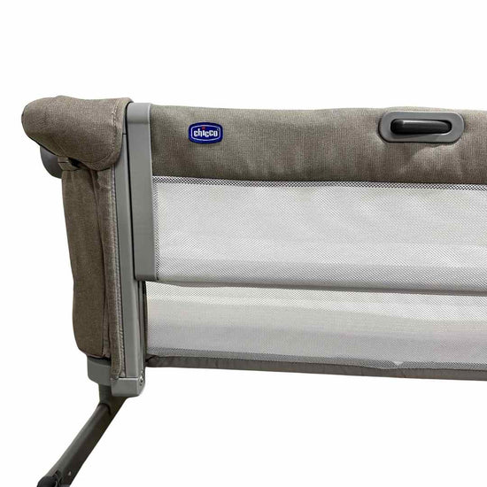 Chicco-Next2Me-Magic-EvoCo-Sleeping-Crib-Desert-Taupe-5