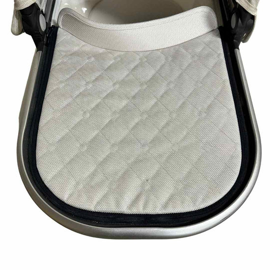 UPPAbaby-Bassinet-4-4