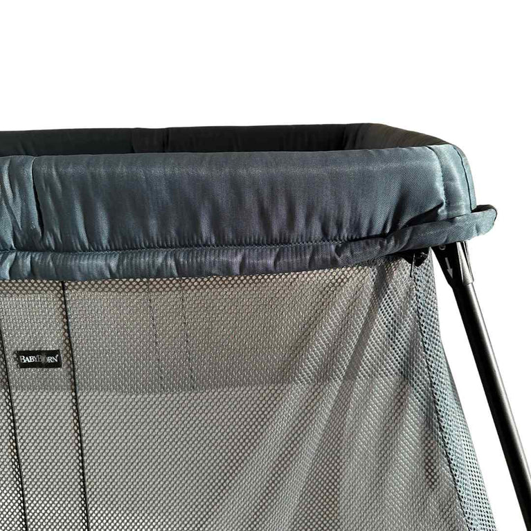 BabyBjörn Travel Cot Light With Mattress & Carry Bag - Dark Green