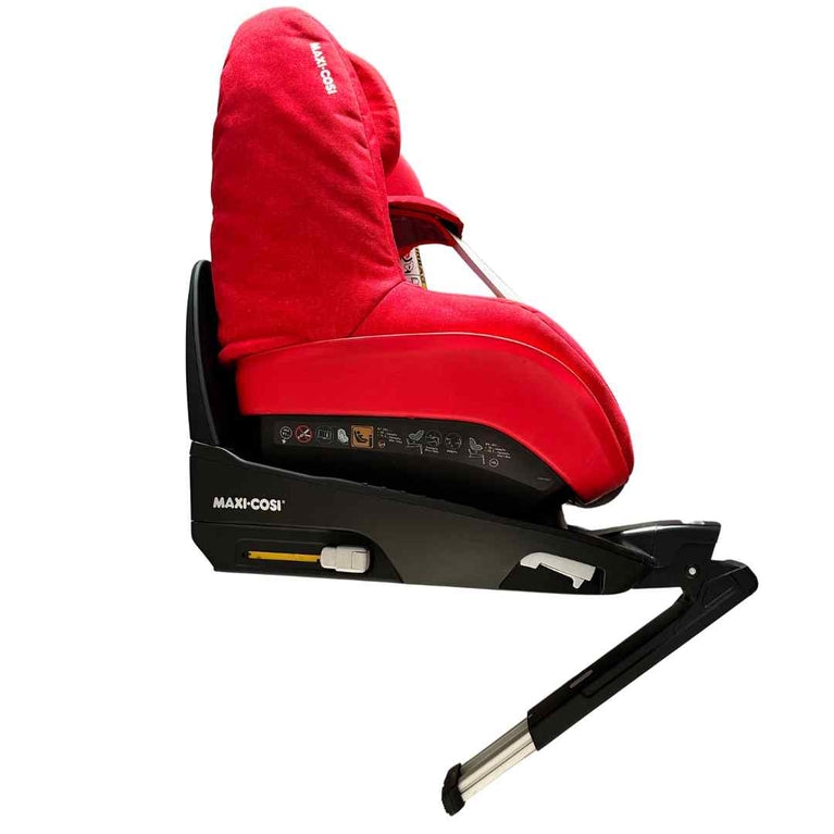 Maxi-Cosi Pearl Smart i-Size Car Seat (Red) + FamilyFix3 ISOFIX Car Seat Base