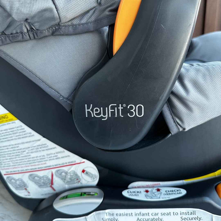 Chicco KeyFit 30 ClearTex Infant Car Seat with Base - Grey