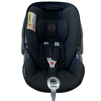 Cybex Cloud Z i-Size Plus Car Seat plus Adapters - Deep Black