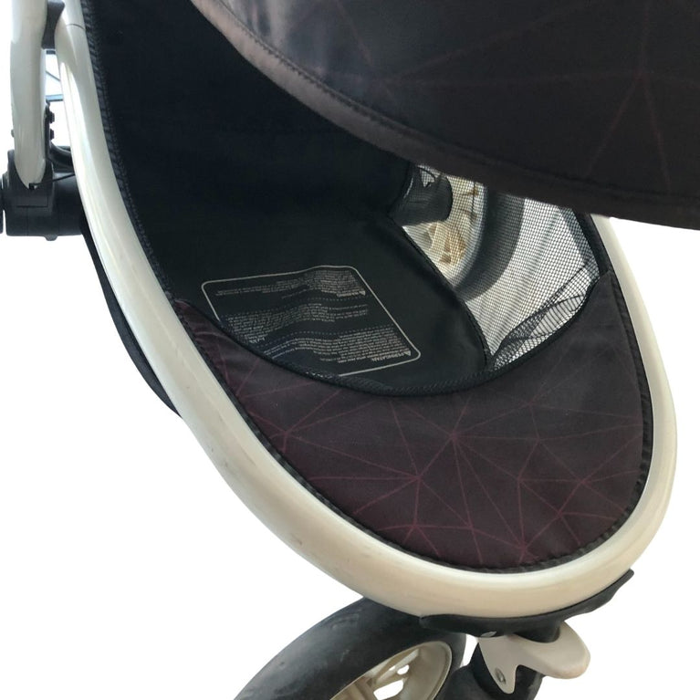 Giggles Nio Green Fountain Stroller Cum Bassinet with Canopy