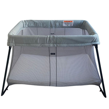 BabyBjörn Travel Cot