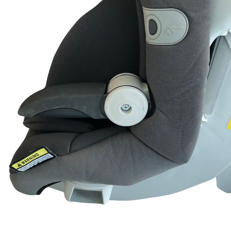 Britax Safe N Sound Maxi Guard Pro Car Seat - Grey