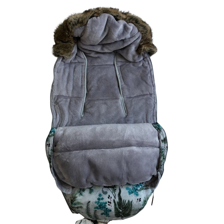 Elodie Winter Sleeping Bag / Footmuff- Forest Flora