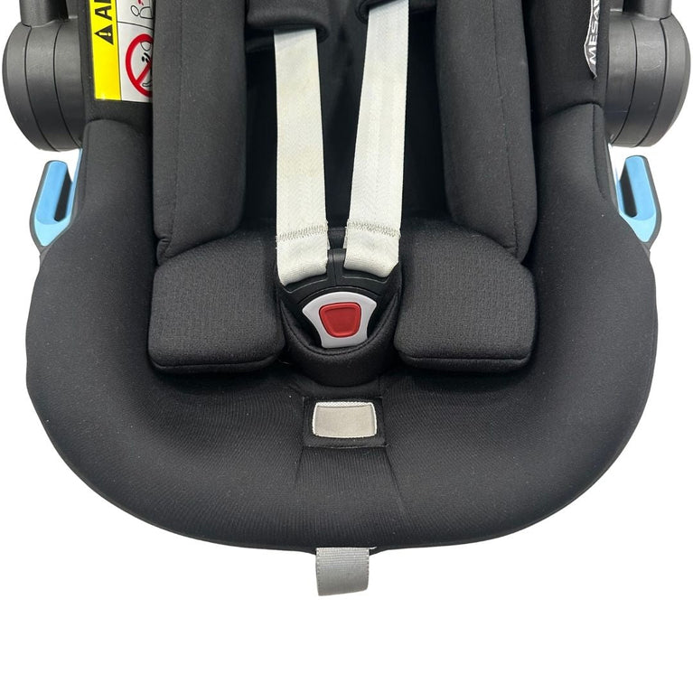 UPPAbaby MESA i-Size Infant Car Seat with Base - Jake (2021)