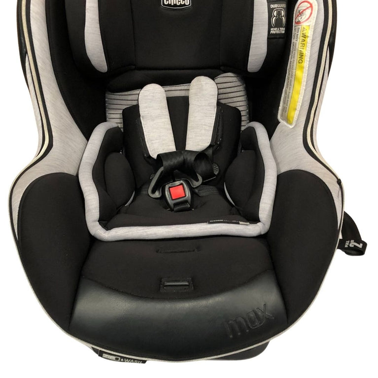 Chicco Nextfit Max Zip Air Convertible Car Seat - Vero/ Black