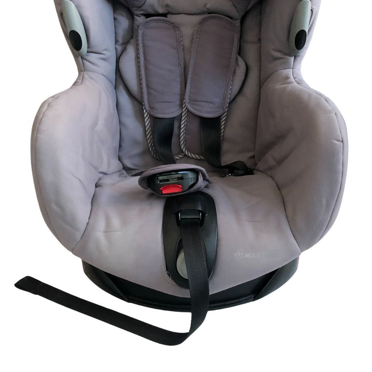 Maxi Cosi Axiss Car Seat with extra Cushion - Concrete Grey