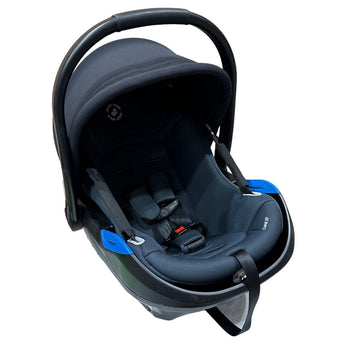 Maxi Cosi Car seat Coral XP Car Seat & Base