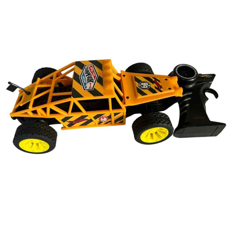 Hot-Wheels-Auto-Stunt-Buggy-with-Remote-Control-1