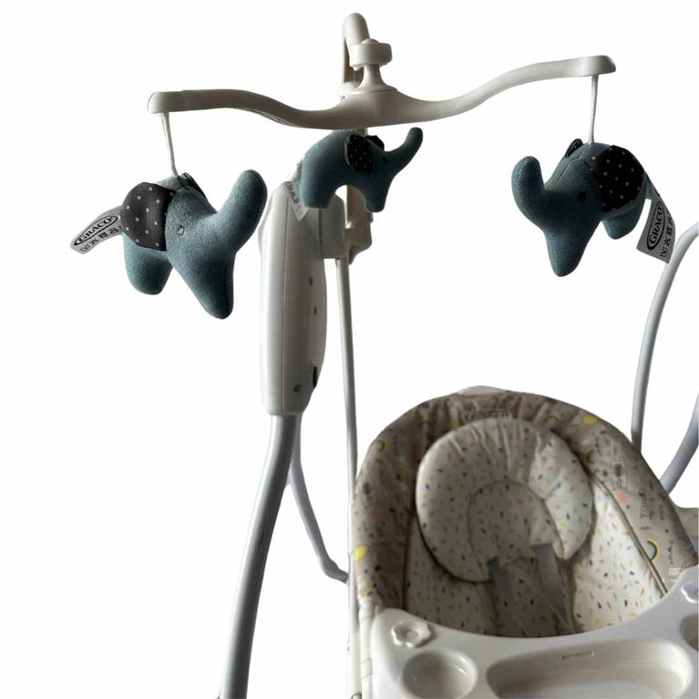 Graco-Lovin-Hug-Baby-Swing-Daydream-7