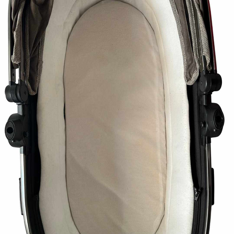 Silver-Cross-Expedition-Pram-(Basinette-and-Pushchair)-47
