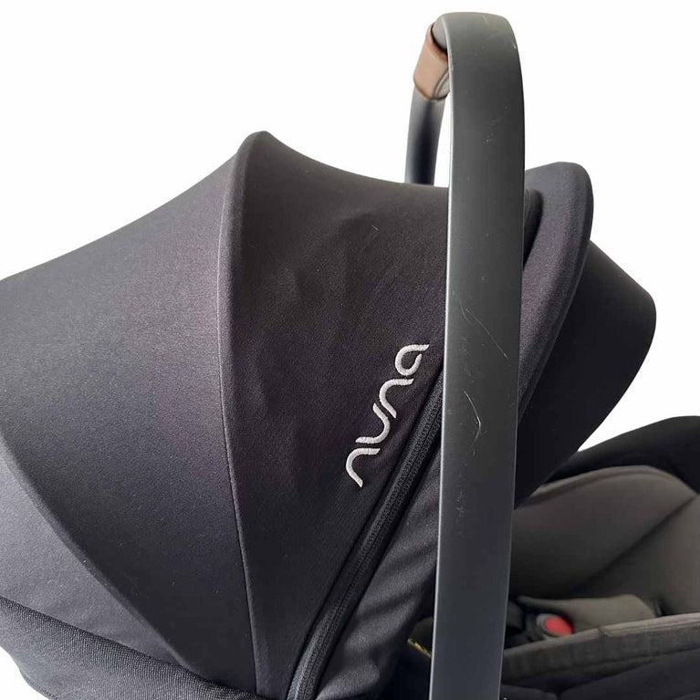 Nuna-Pipa-Next-Car-Seat-Caviar-(2021)-18