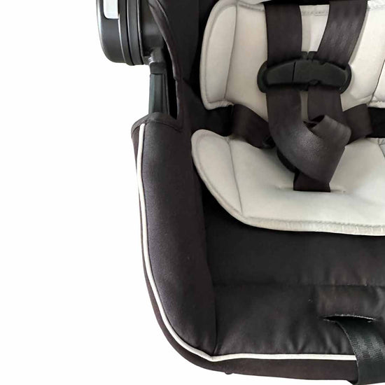 Graco-SnugRide-35-Lite-LX-Infant-Car-Seat-+-Base-(2022)-8