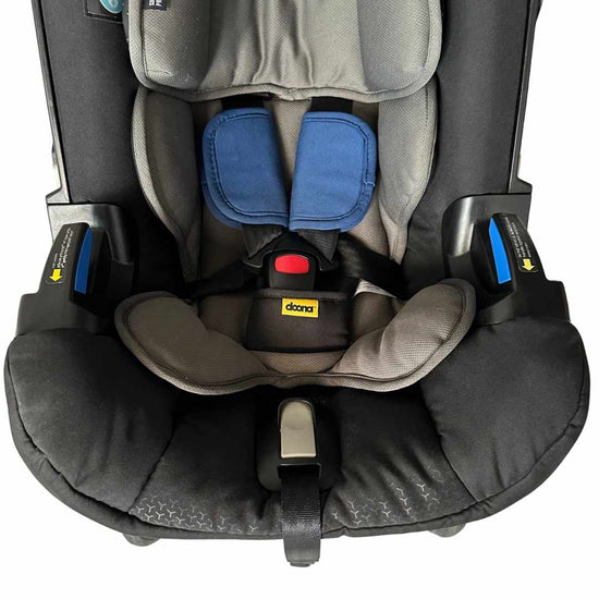 DOONA-Baby-Car-Seat-and-Stroller-Royal-Blue-(2021)-4