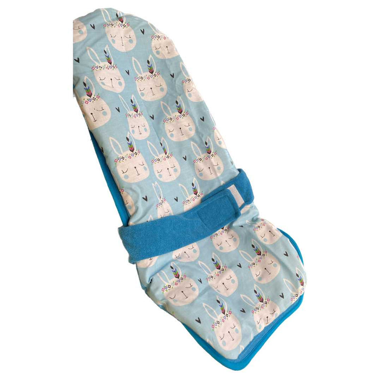 HOOPA-2-in-1-Reclined-Feeding-Pillow-cum-Baby-Carrier-with-Soft-Quilt-Cover-Turquoise-Blue-1