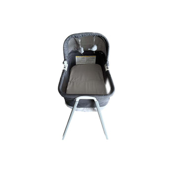 Chicco-LullaGo-Deluxe-Portable-Bassinet-Charcoal-Image 2