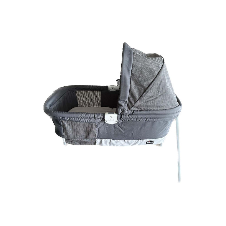 Chicco-LullaGo-Deluxe-Portable-Bassinet-Charcoal-Image 4