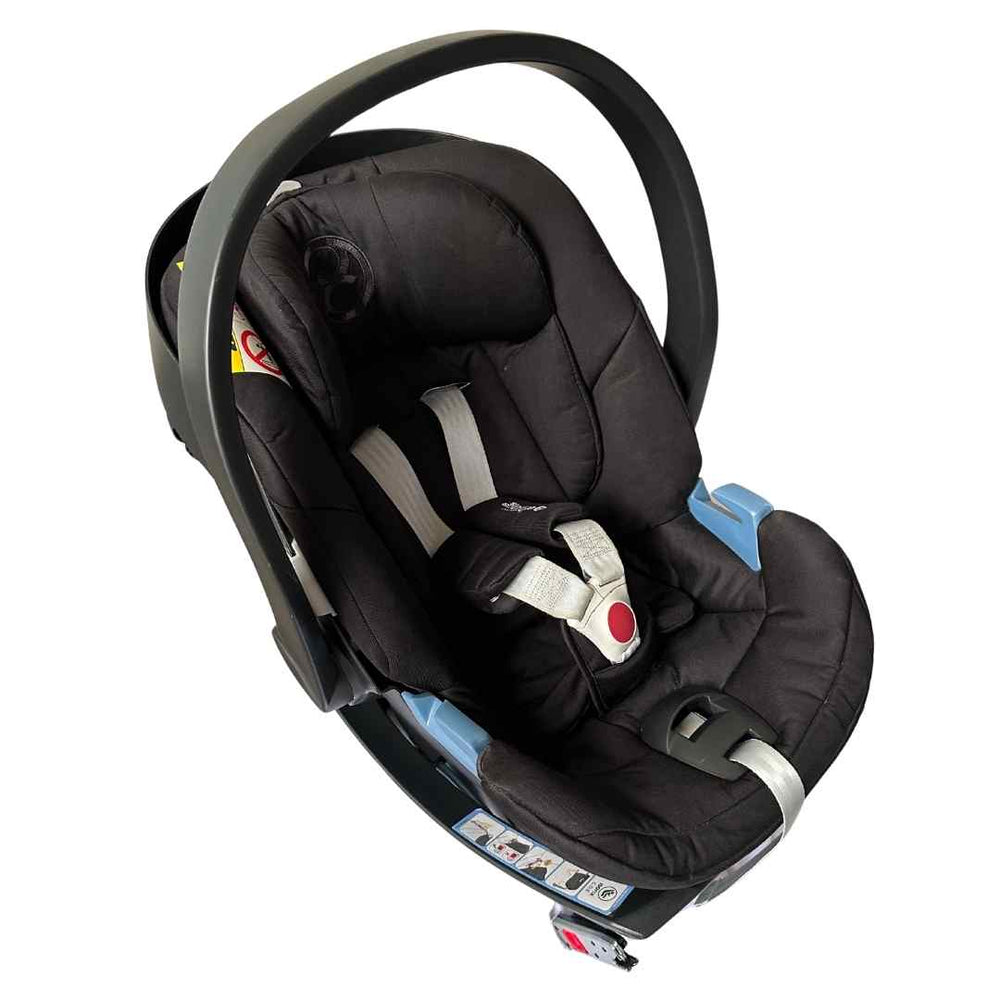 Mamas and papas top cybex car seat